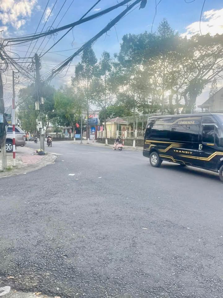 Nhà mặt tiền Phạm Phú Thứ, P.Blao 2PN giá 5 triệu - Thích hợp cho ở và kinh doanh!