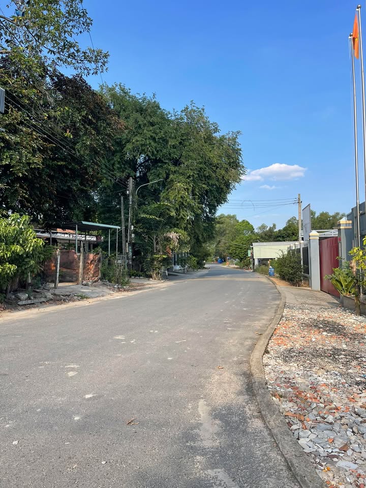 Nhà mặt tiền đường DX72 Định Hòa Thủ Dầu Một 95m² giá 1.85 tỷ - Đầu tư sinh lời ngay!