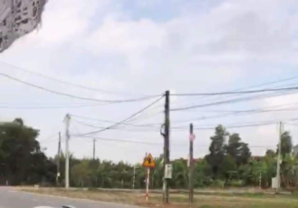 Đất mặt đường trục chính xã Gia Lương 100m² giá 2 tỷ - Đầu tư sinh lời ngay!