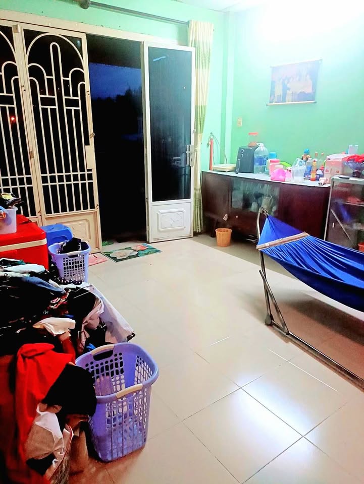 Nhà phố Thủ Đức 60m² giá 4.8 tỷ - Sổ hồng riêng, thương lượng ngay!