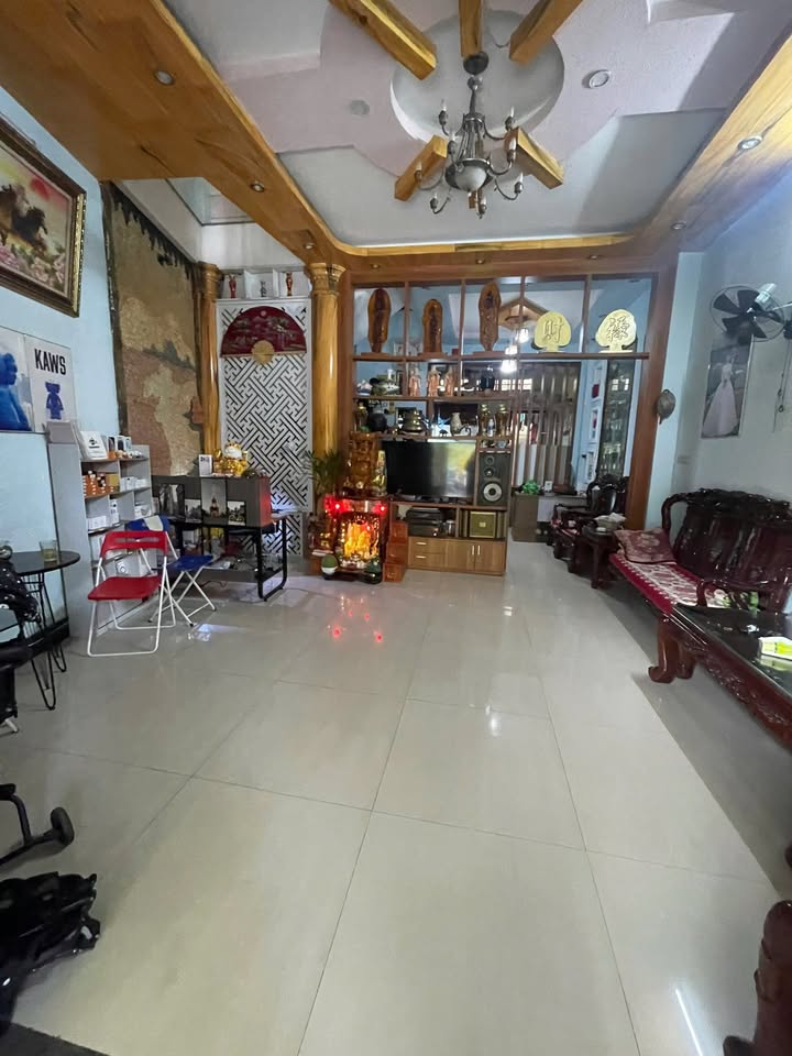 Bán gấp FrontHouse mặt tiền Huỳnh Lý, Đà Nẵng - Diện tích 82m² giá 9 tỷ!