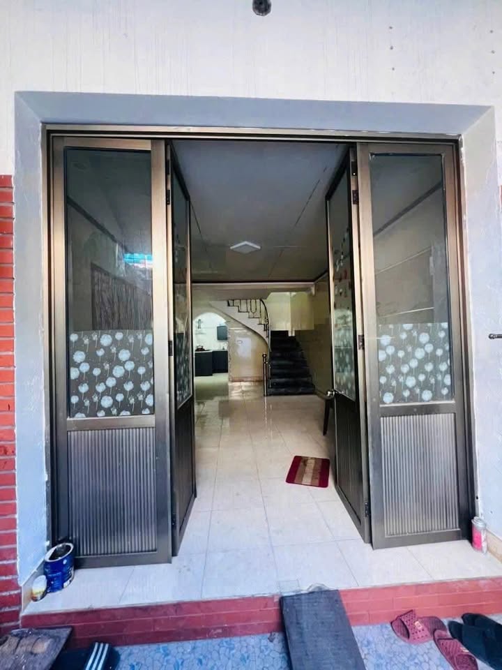 Nhà cho thuê 261 Trần Nguyên Hãn 42m² giá 3.5 triệu - Sẵn sàng vào ở ngay!