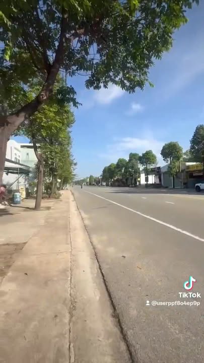 Shophouse CLB BiDa 2P Bến Cát 300m² giá 9.2 tỷ - Kinh doanh sầm uất!