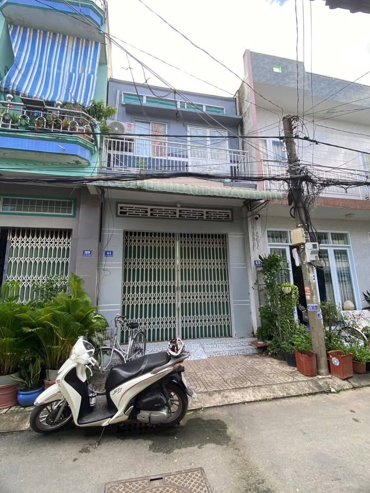 Nhà phố Lê Văn Hưu, Cao Lãnh 40m² giá 1.75 tỷ - Ô tô vào tận nhà!