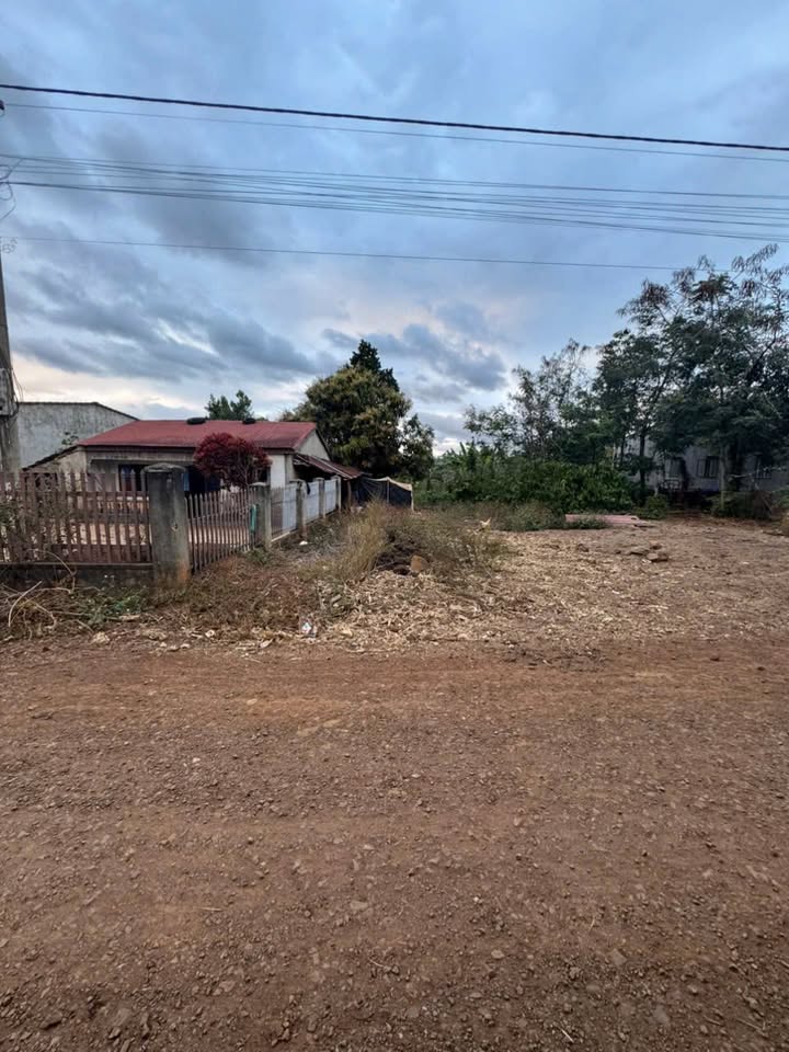 Đất nền Cư M'gar 175m² giá 300 triệu - Cơ hội đầu tư sinh lời!