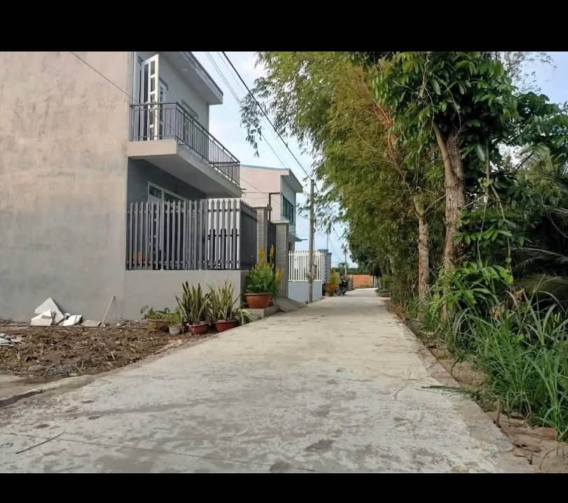 Đất thổ cư Mỹ Phong 140m² giá 500 triệu - Hướng Tây view kênh thoáng mát!