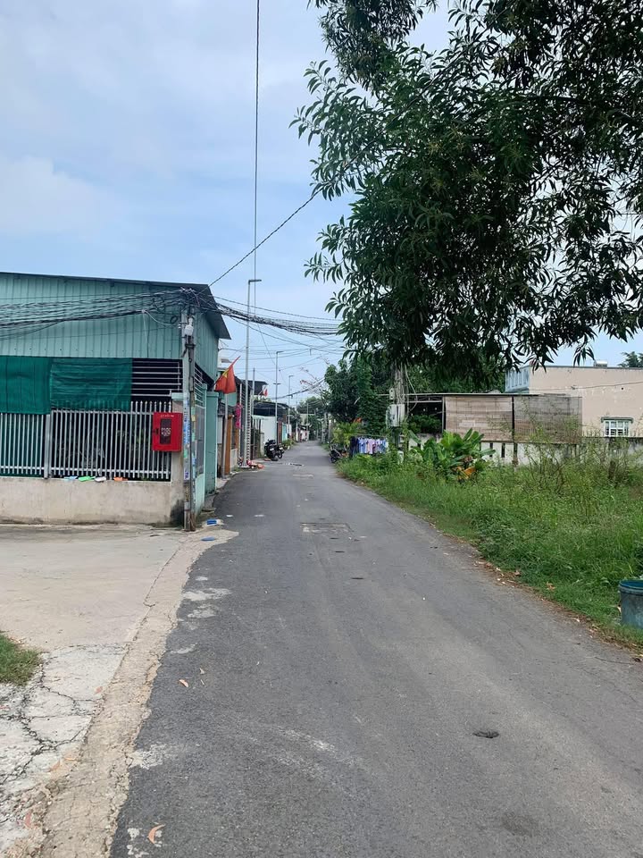 Đất nền Long Hải Bà Rịa - Vũng Tàu 200m² giá 2 tỷ - Đầu tư sinh lời ngay!