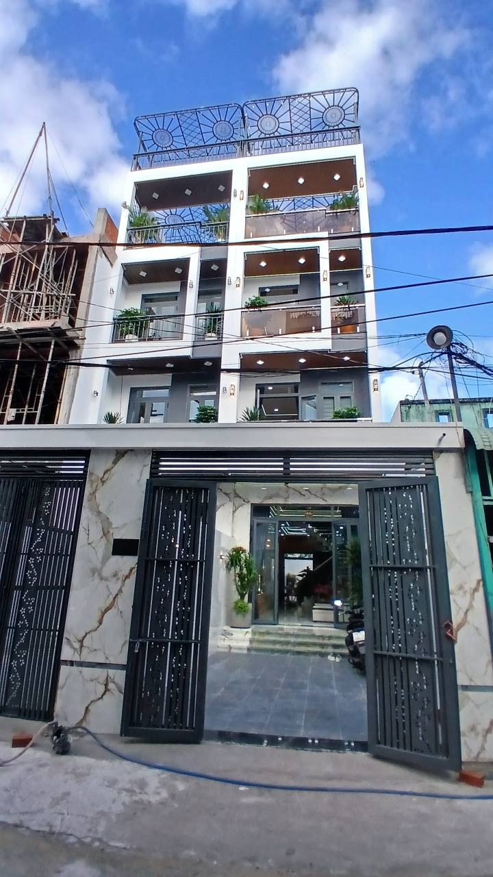 Nhà mới 4 tầng Thạnh Xuân 102m² giá 7.6 tỷ - Ô tô vào tận nhà, full nội thất