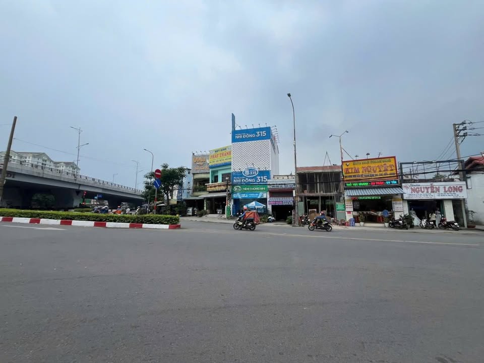 Nhà mặt tiền đường Tỉnh Lộ 10, quận Bình Tân, 77.4m² - Kinh doanh thuận lợi!