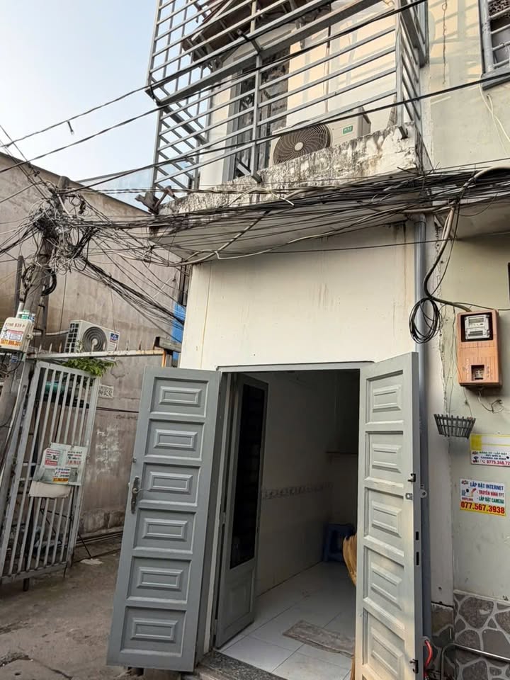 Nhà bán hẻm 675 Trần Hưng Soạn, Quận 7, 12m² giá 830 triệu - Thương lượng ngay!