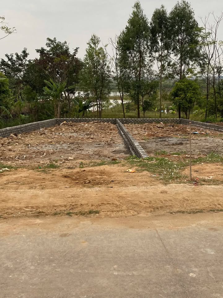 Đất nền 150m² tại TDP Núi, Quỳnh Sơn chỉ 1 tỷ - Mặt tiền rộng, giao thông thuận lợi!