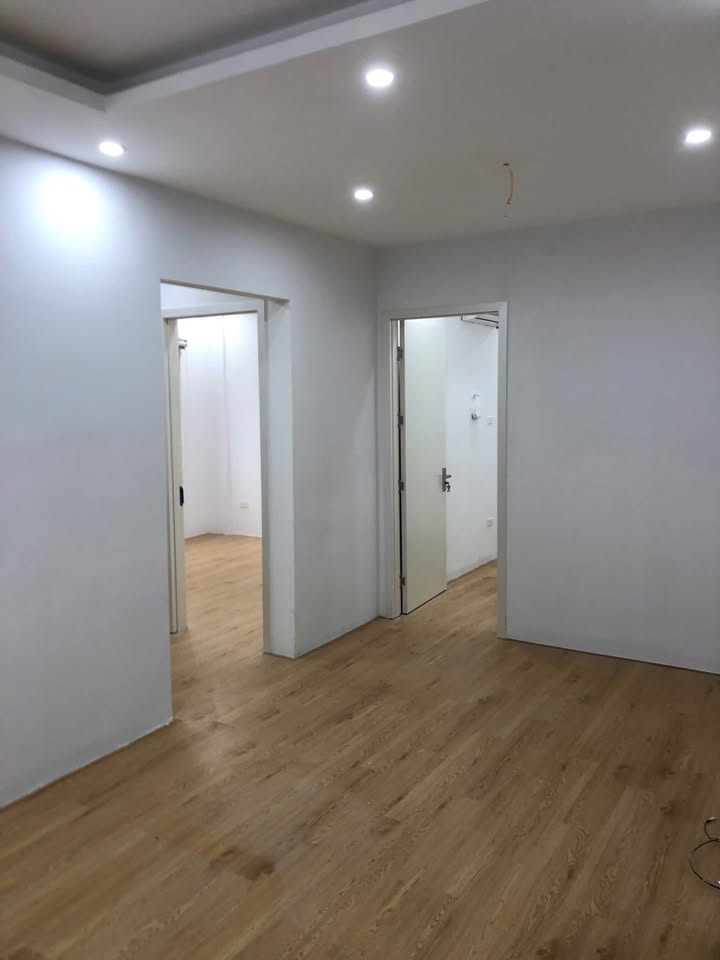 Căn hộ chung cư A6 Nam Trung Yên 56m² - Giao nhà ngay, đầy đủ tiện nghi!