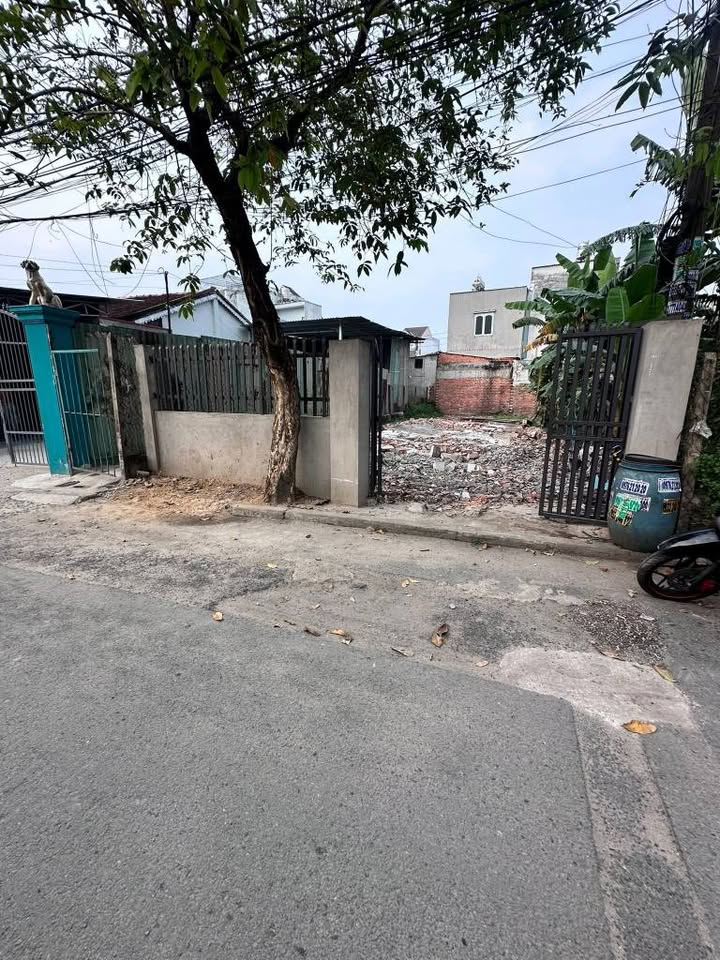 Bán đất đẹp Bà Điểm Hóc Môn 166m² giá 4.55 tỷ - Đường rộng, thuận tiện xây dựng!