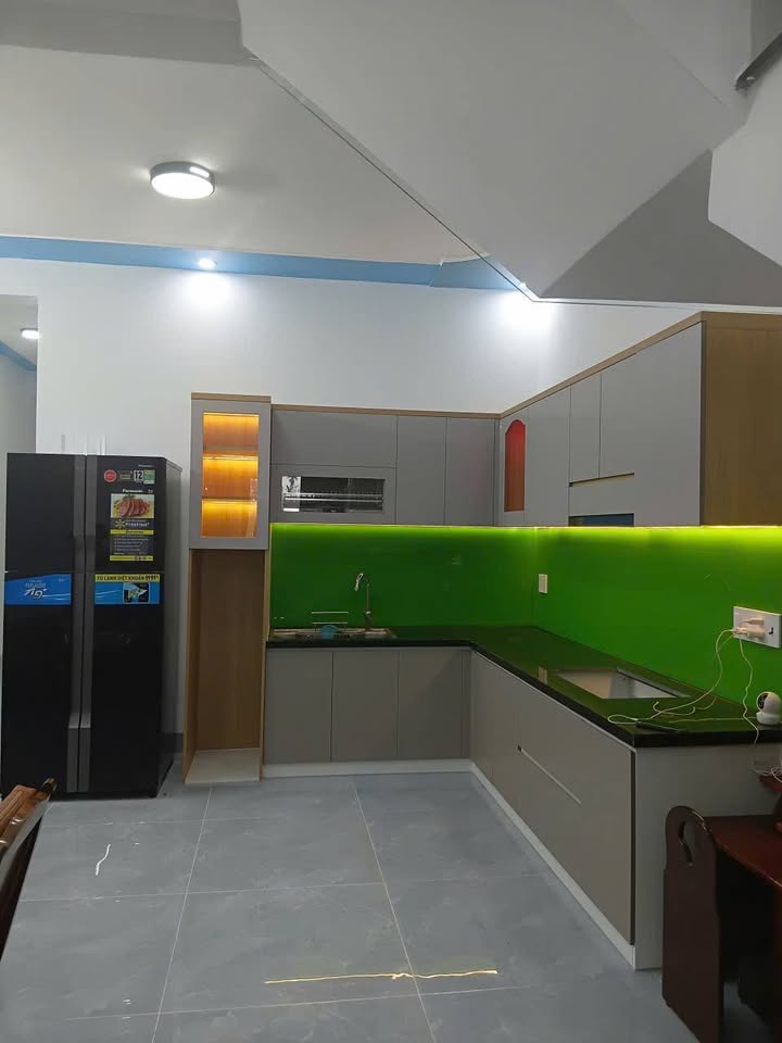 Nhà 2 tầng KĐT An Phú Sinh Quảng Ngãi 100m² giá 3.2 tỷ - Nhà mới xây đẹp lung linh!