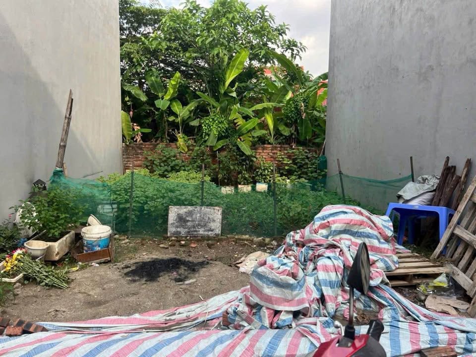 Đất Cự Khối Long Biên 40m² giá thỏa thuận - Cơ hội đầu tư hấp dẫn!