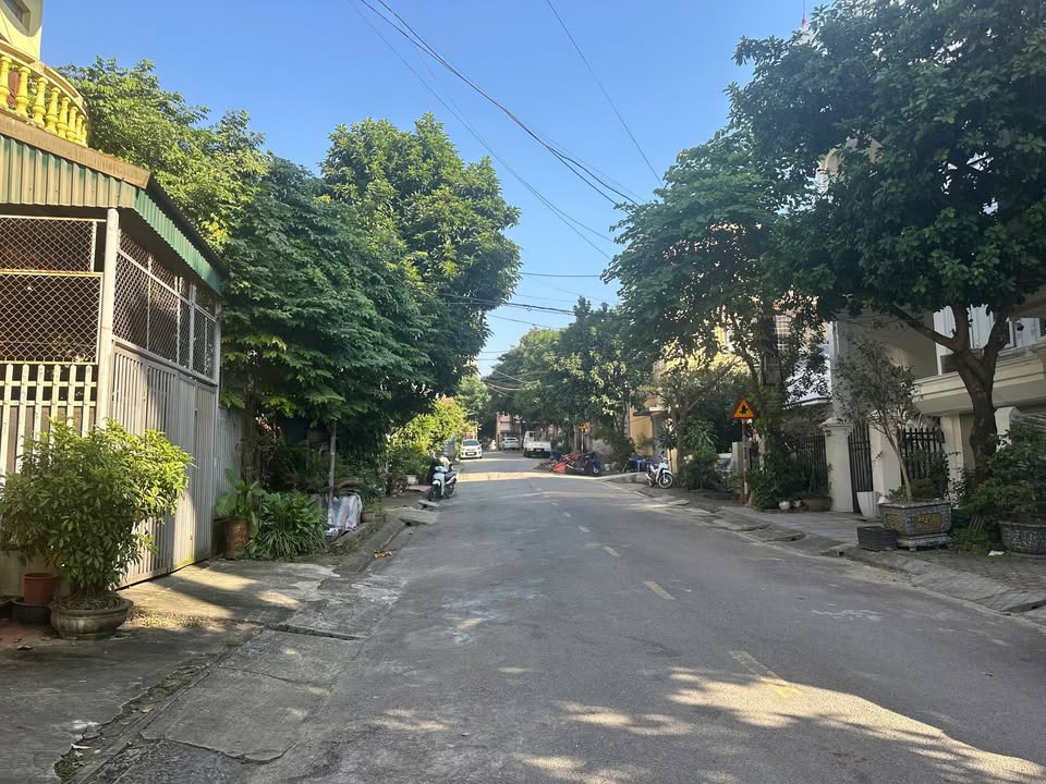 Đất nền tại đường Hàm Nghi, Gia Cẩm 88m² giá 4 tỷ - Kinh doanh thuận lợi!