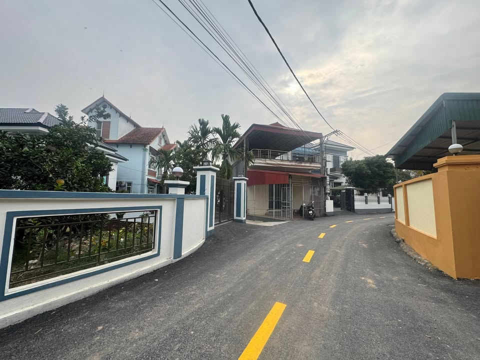 Đất thổ cư Phùng Nguyên 135m² giá thỏa thuận - Vị trí đắc địa, 2 mặt tiền