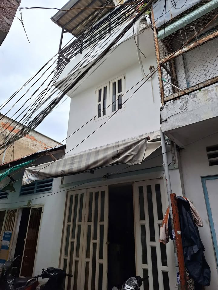 Nhà bán Hẻm 205 Huỳnh Tấn Phát, Quận 7 - 19m² giá 2.5 tỷ - Pháp lý sổ hồng riêng