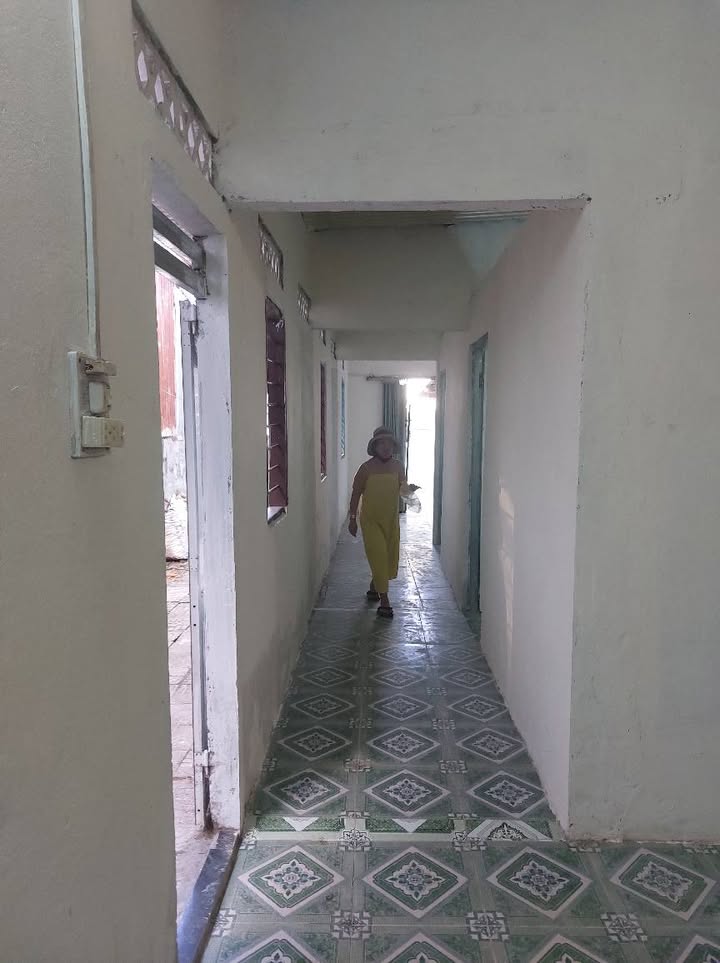 Nhà nguyên căn hẻm 38 Huỳnh Thúc Kháng 60m² - Giá thuê chỉ 2 triệu/tháng!