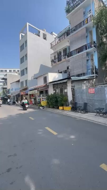 Nhà mặt tiền Ung Văn Khiêm, Q. Bình Thạnh 112m² giá 22 tỷ - Đầu tư sinh lời hấp dẫn!