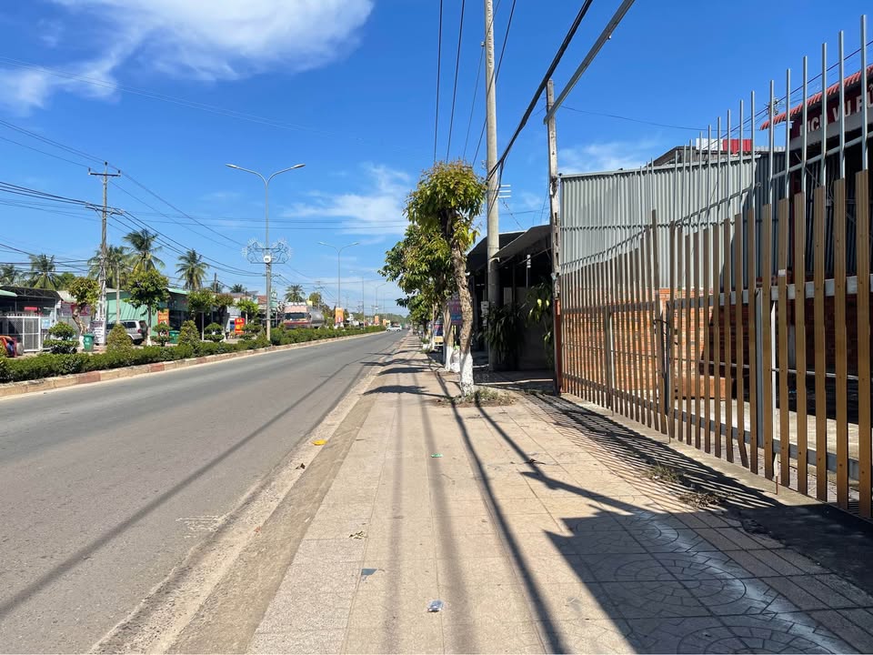 FrontHouse Tân Châu 1000m² giá 7.2 tỷ - Mặt tiền kinh doanh đắc địa!