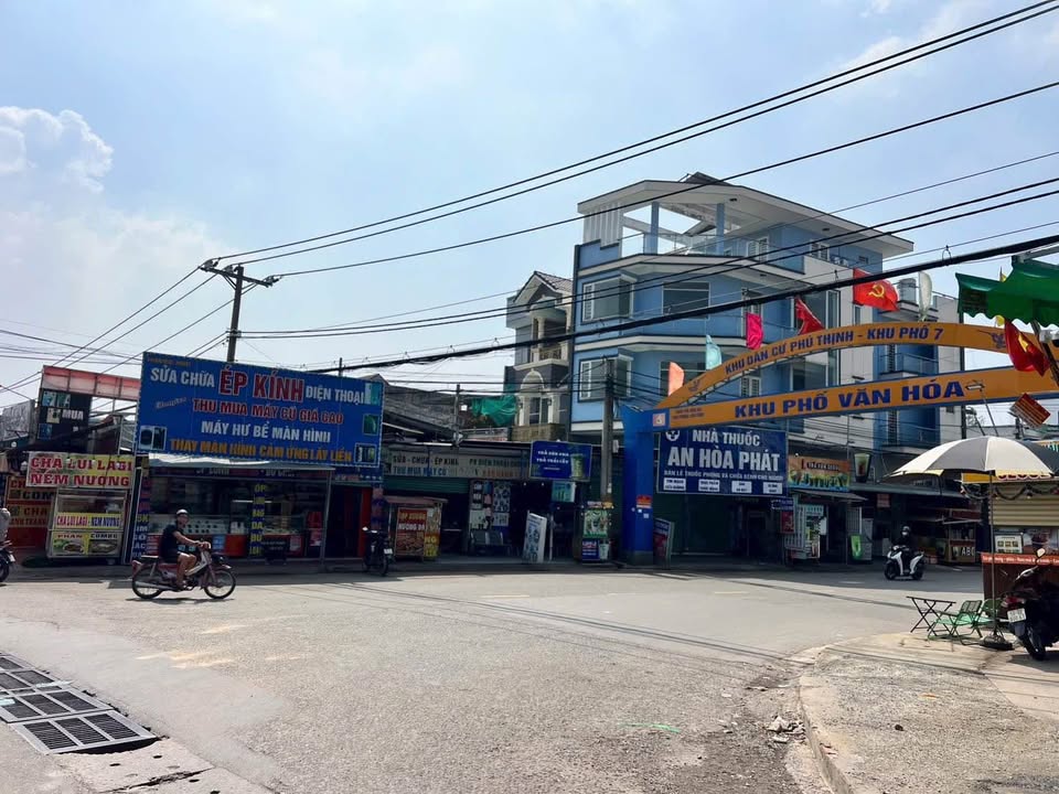 Bán nhà mặt tiền Bùi Văn Hoà, Thủ Đức, 602m² - Cơ hội đầu tư tuyệt vời!