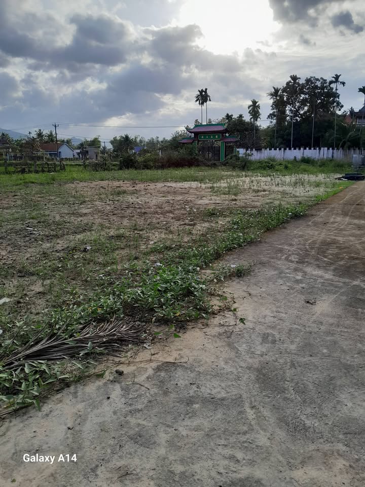 Đất thổ cư Diên Phú 120m² giá 1.14 tỷ - Đầu tư sinh lời hấp dẫn!