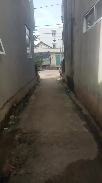 Nhà cấp 4 Tuy Hòa 85m² giá 1.7 tỷ - Vị trí thuận lợi gần chợ và siêu thị!