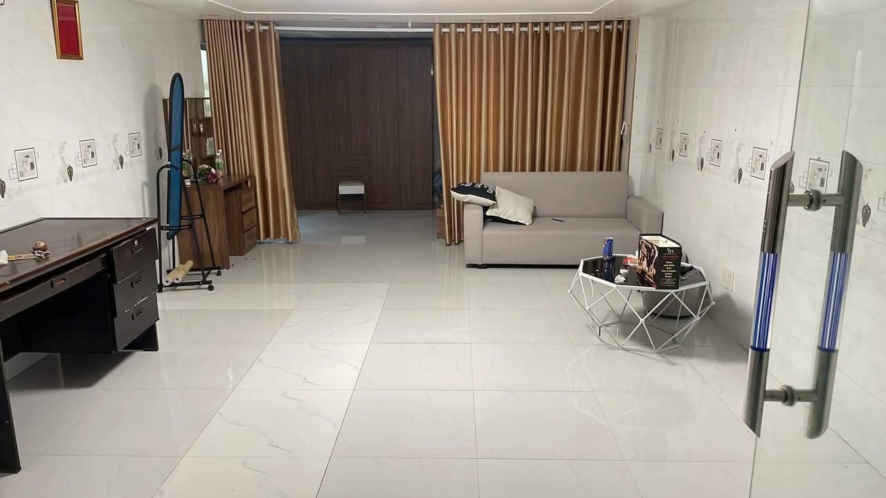 Căn hộ tập thể 1 tầng Lương Khánh Thiện 53m² giá 1.1 tỷ - Chính chủ bán gấp!