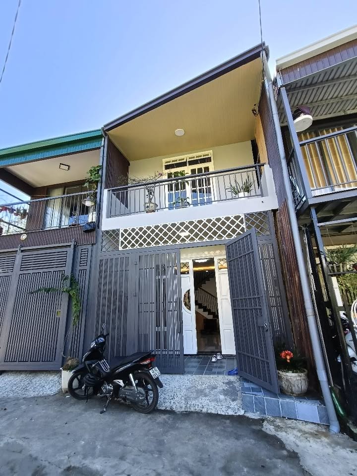 Nhà riêng cho thuê tại Đà Lạt 2 tầng, 3 phòng ngủ - Giá chỉ 10 triệu/tháng!