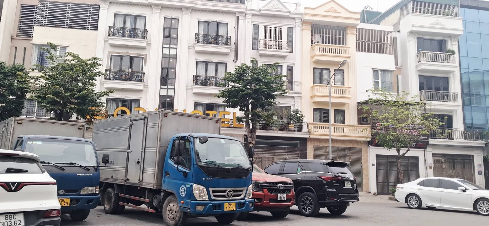 Nhà phố Phú La, Hà Đông 90m² giá thỏa thuận - Vị trí đắc địa, kinh doanh thuận lợi!
