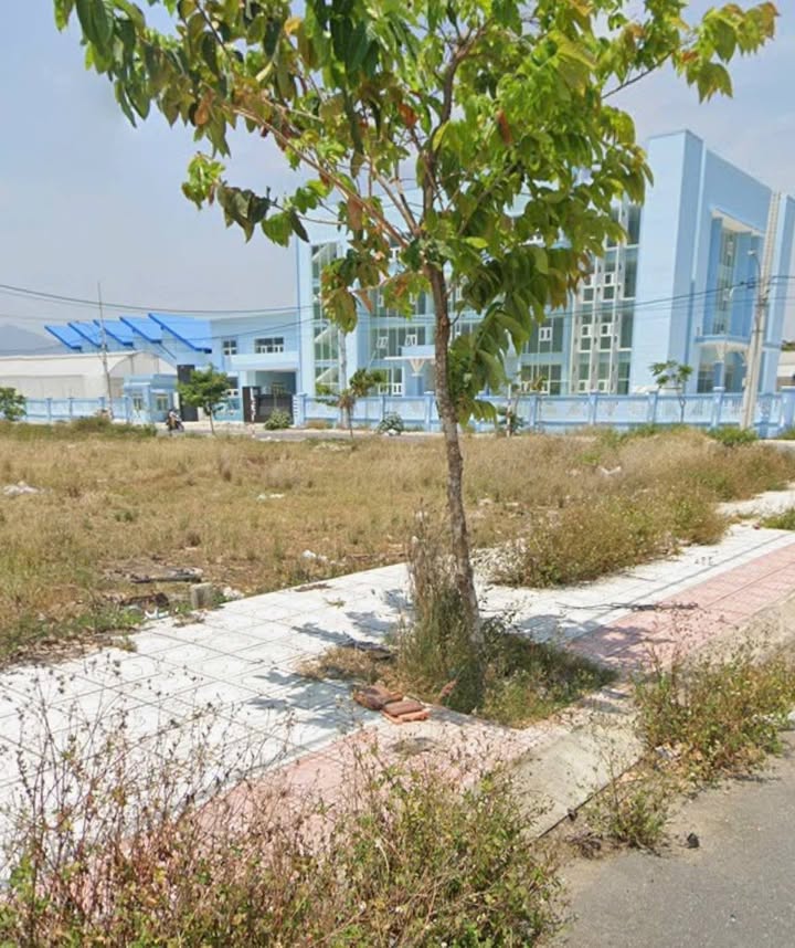 Bán đất tái định cư Ngọc Hiệp Nha Trang 99m² giá 5.35 tỷ - Vị trí đẹp, pháp lý rõ ràng!