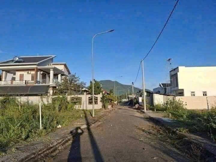 Lô đất Hòa Long, Bà Rịa 175m² giá 1.9 tỷ - Đầu tư sinh lời tốt!