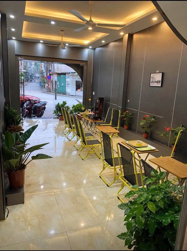 Mặt bằng kinh doanh Cẩm Tây 1 tầng giá 3 triệu - Phù hợp quán tóc, nail, nước!