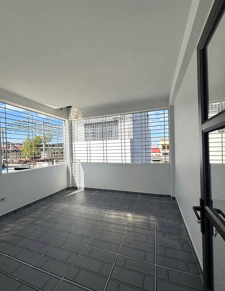 Nhà đẹp Hào Khê 58.4m² giá 5.5 tỷ - Cơ hội hiếm có gần mặt đường Ngô Gia Tự!