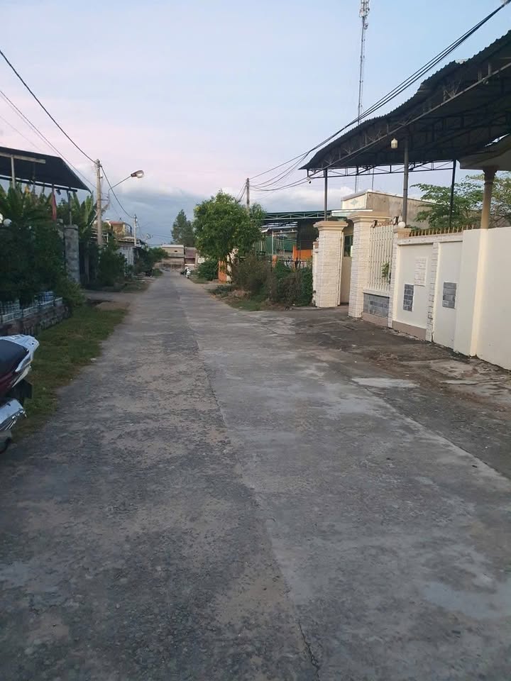 Đất thổ cư 150m² tại Tân Sơn, Ninh Sơn chỉ 620 triệu - Cơ hội vàng cho đầu tư!