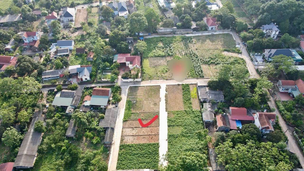 Đất nền thôn An Thịnh, Ba Vì 120m² giá 1 tỷ - Đường thông thoáng, dân cư đông đúc!