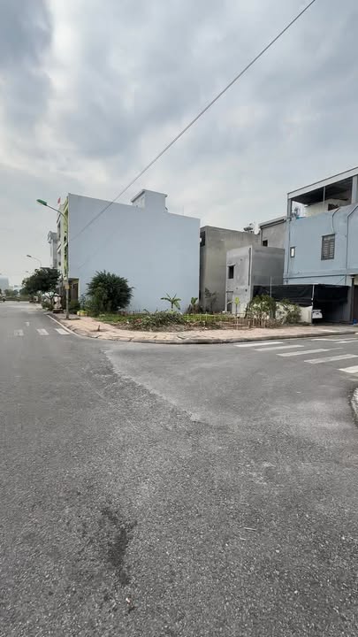 Bán lô đất góc trục đường chính Phú Xuân Thái Bình 88m² - Vị trí đẹp, kinh doanh thuận lợi!