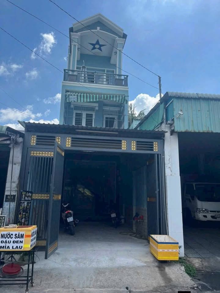 Nhà 1 trệt 2 lầu tại Củ Chi 88m² giá 5.2 tỷ - Chính chủ bán gấp!