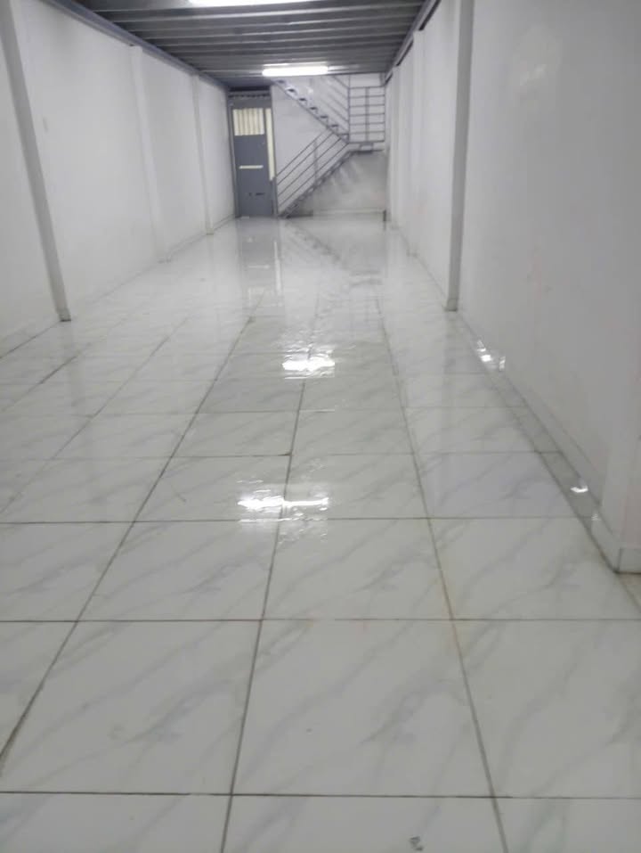 Kho cho thuê Hóc Môn 88m² giá 6.5 triệu - Gác lửng tiện lợi