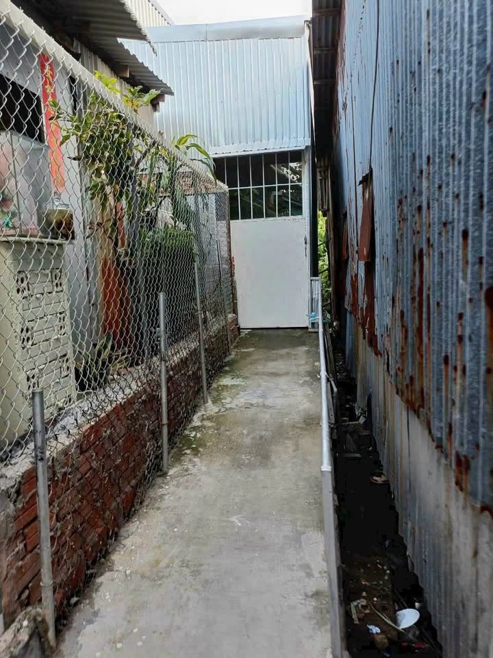 Nhà hẻm Thủ Khoa Huân, Châu Đốc 51m² giá 800 triệu - Vào ở ngay!