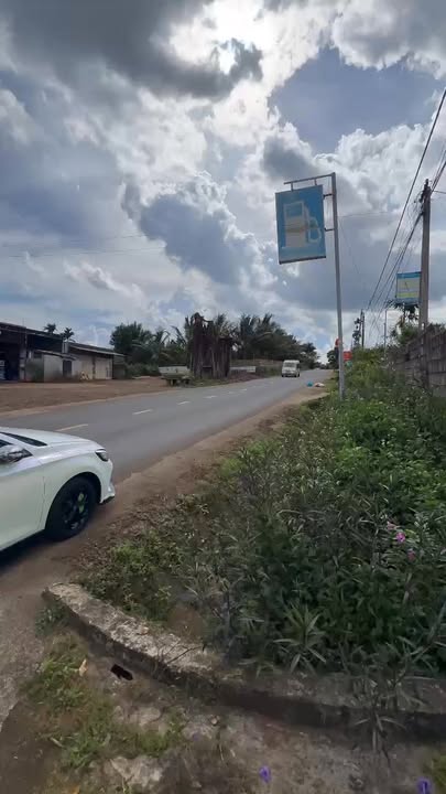 Đất mặt tiền tỉnh lộ 8, Cư Dliê M'nông, Đắk Lắk 900m² - Giá chỉ 350 triệu!