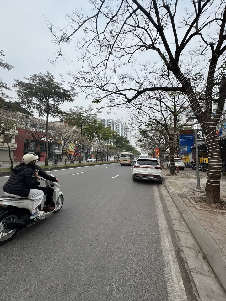 Đất nền Chu Huy Mân, Long Biên 62m² giá 9.95 tỷ - Đầu tư sinh lời cao!