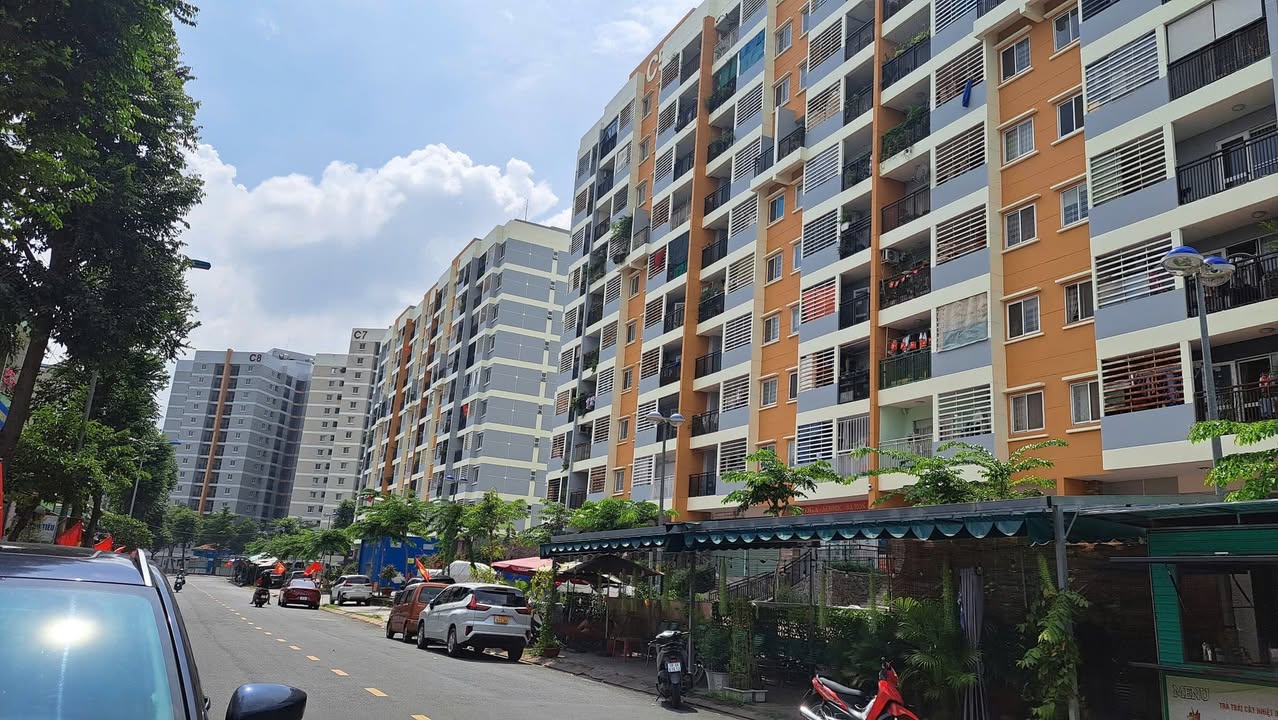 Mặt tiền FrontHouse Man Thiện Quận 9 132m² giá 17 tỷ - Khu ẩm thực sôi động!