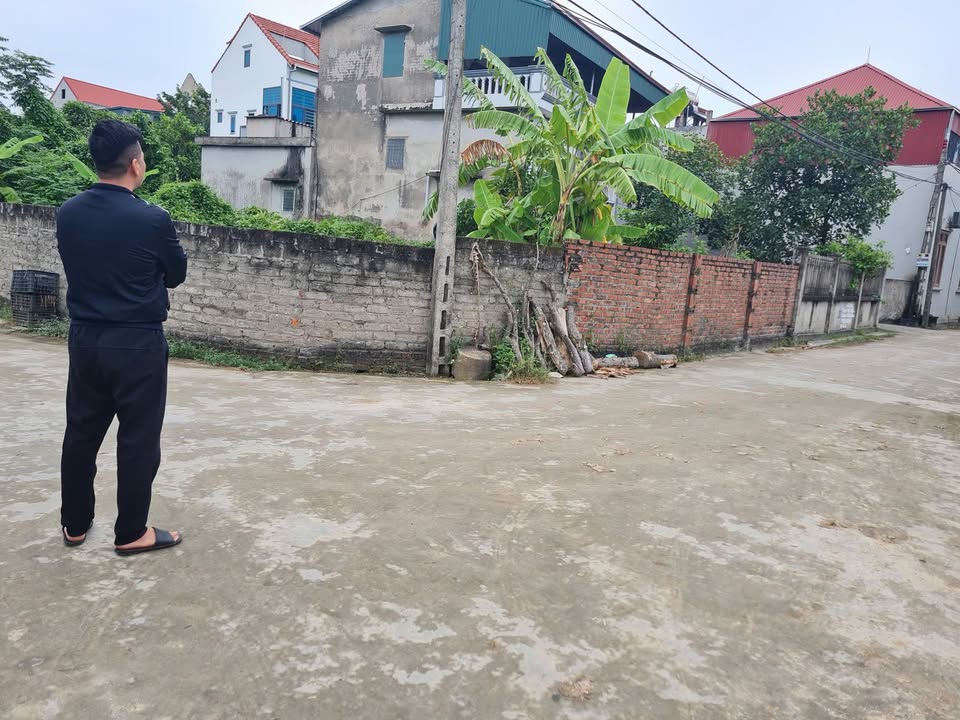 Đất lô góc 2 mặt tiền tại Phú Điền, Nam Sách 103m² - Gần trường, chợ, trung tâm phát triển!