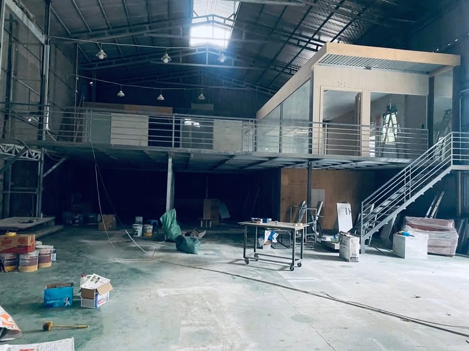 Cho thuê kho/xưởng 500m² + 200m² văn phòng tại Hồng Vân, Thường Tín - Giá chỉ 33.5 triệu/tháng!