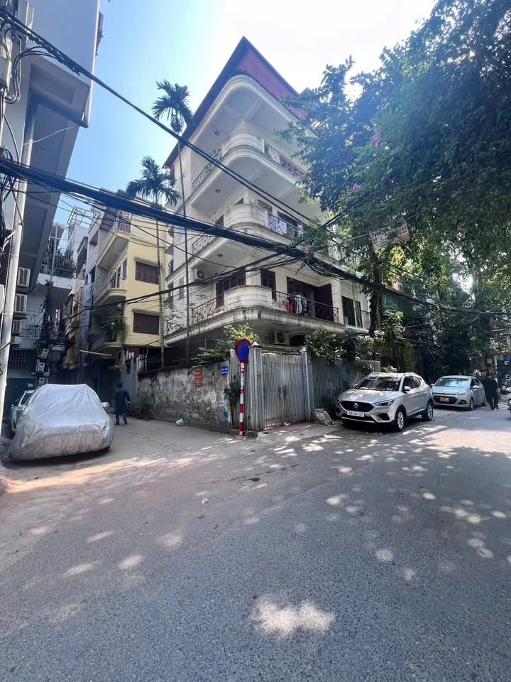 Nhà 2 mặt tiền tại Ngọc Khánh, Ba Đình 55m² giá 2x tỷ - Vị trí đắc địa, thương lượng tốt!