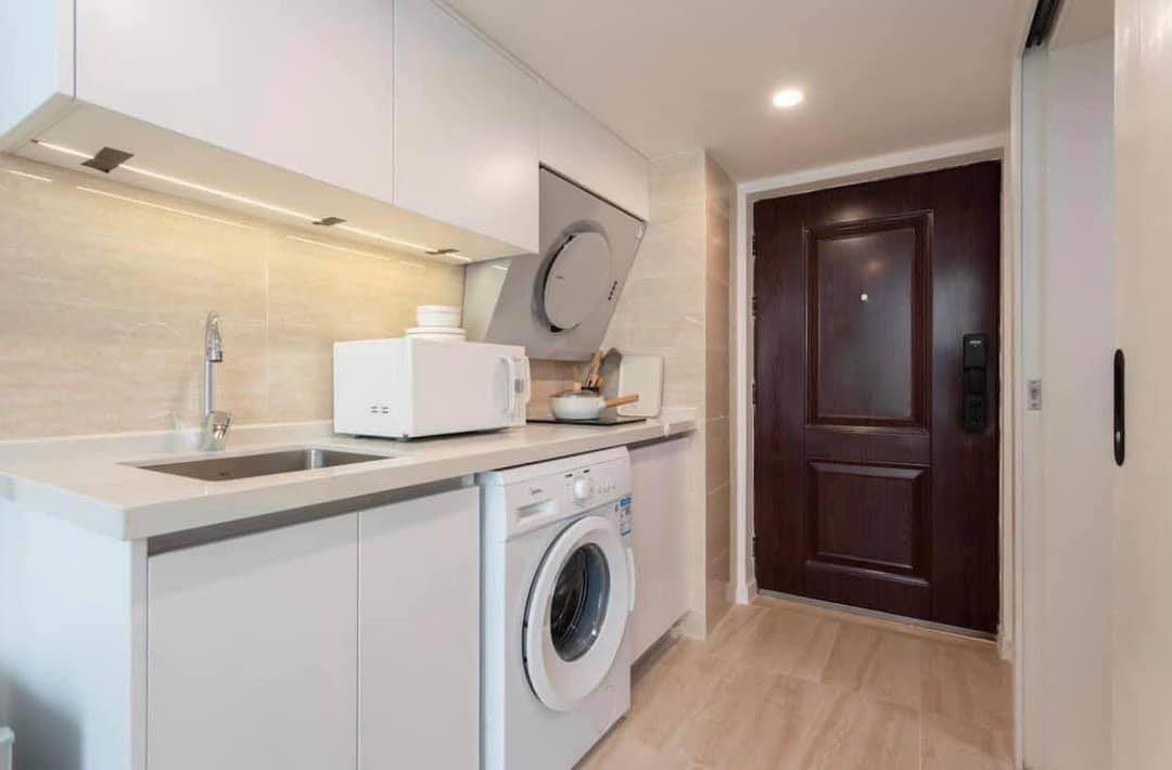 Căn hộ Trần Hưng Đạo Quận 1 40m² giá 5.4 triệu - Full nội thất cao cấp, ban công thoáng!