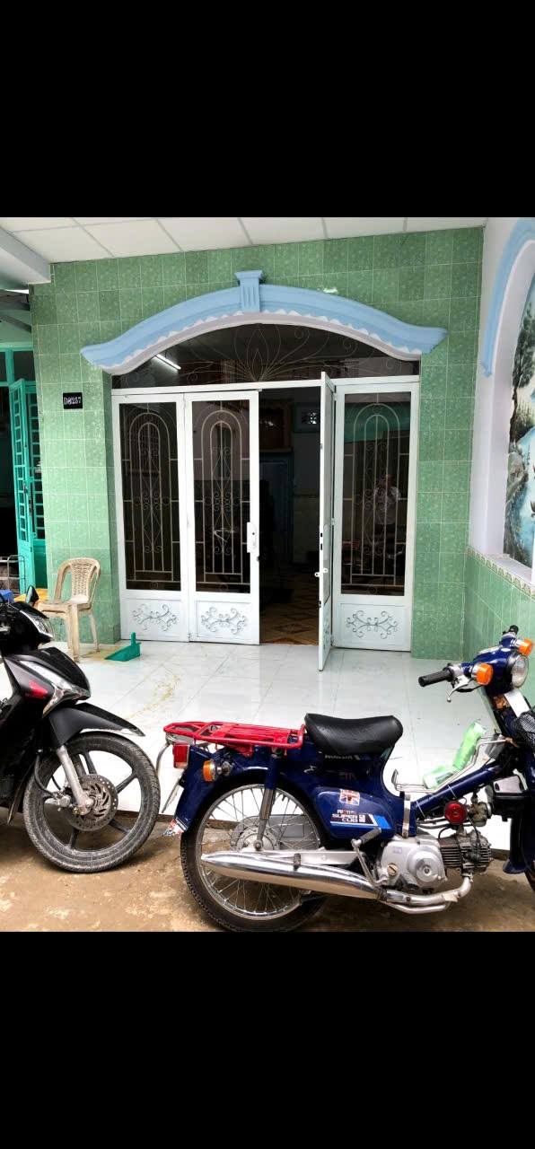 Nhà bán gấp tại Hưng Long, Bình Chánh - Diện tích 84m², giá 1.45 tỷ - Pháp lý rõ ràng!