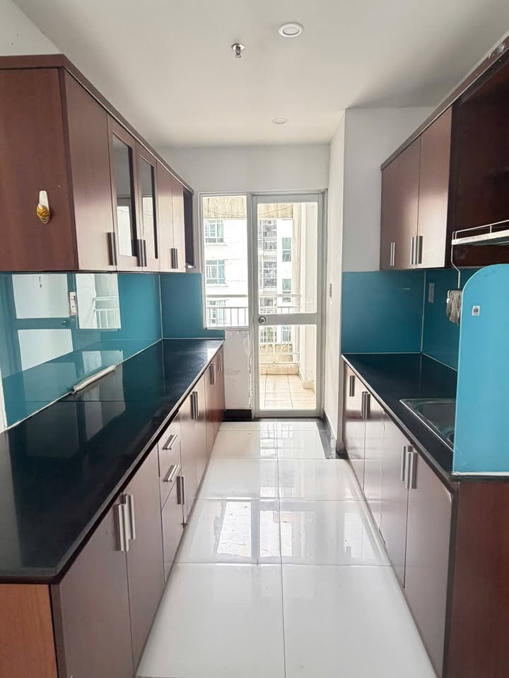 Căn hộ Giai Việt Quận 8 109m² giá 5.2 tỷ - View hồ bơi thoáng mát!